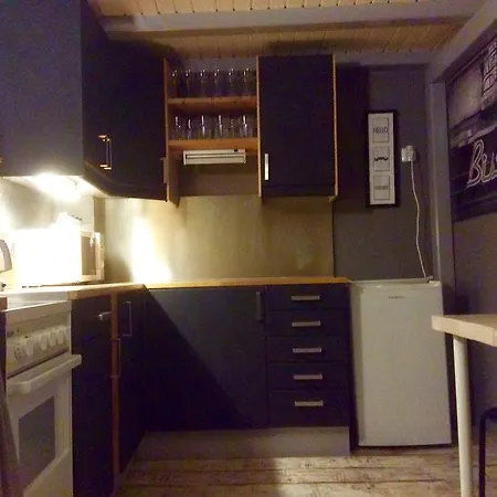 Onyx Apartment *